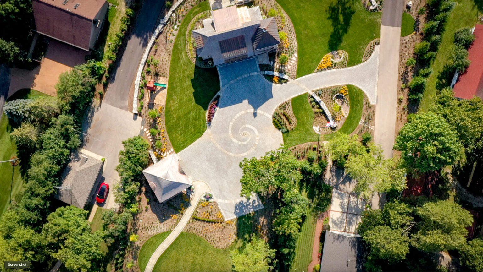 Landmark Landscapes Wins Driveway of the Year from UNILOCK Landmark